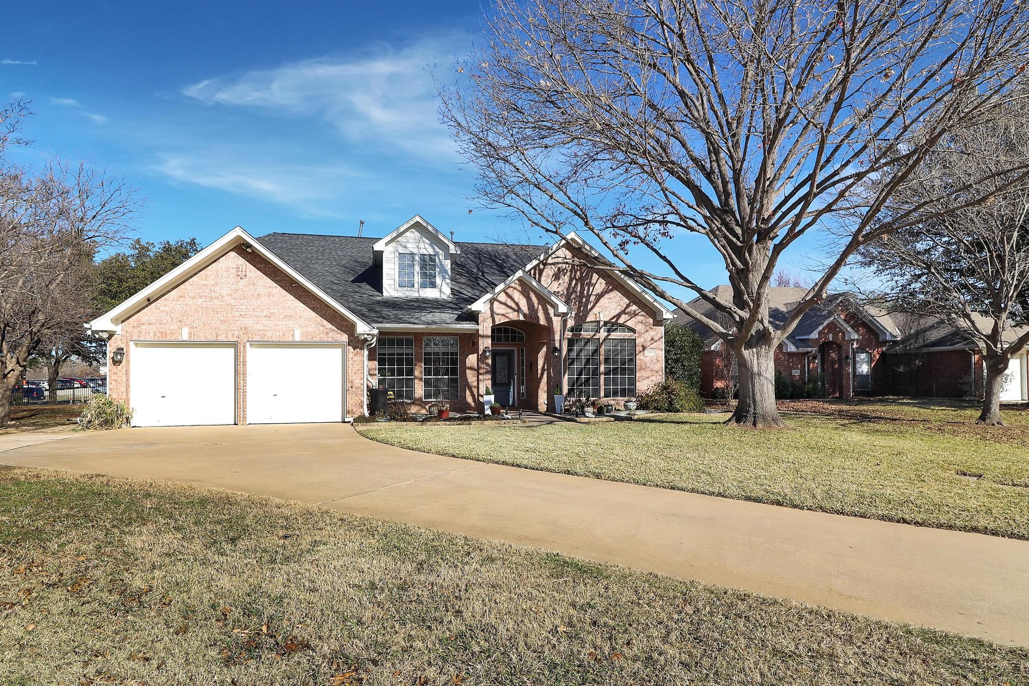3505 Stone Creek Lane N Fort Worth TX 76137