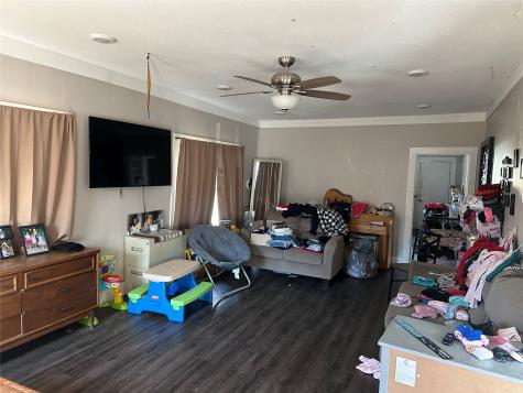 1203 E Jones Street Sherman TX 75090