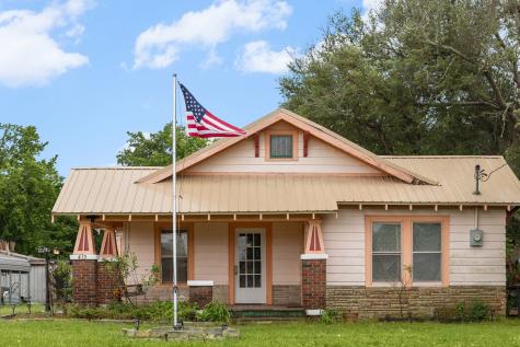 419 W Main Street Pecan Gap TX 75469