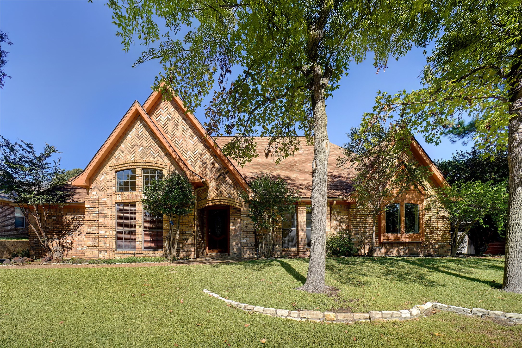 532 Evergreen Drive Hurst TX 76054