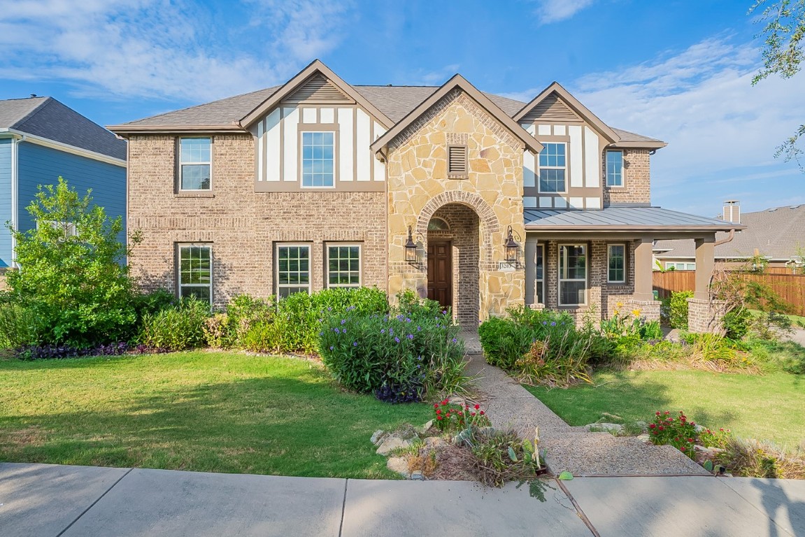 3203 Potters House Way Dallas TX 75236