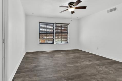 1025 S Maurice Avenue Denison TX 75020