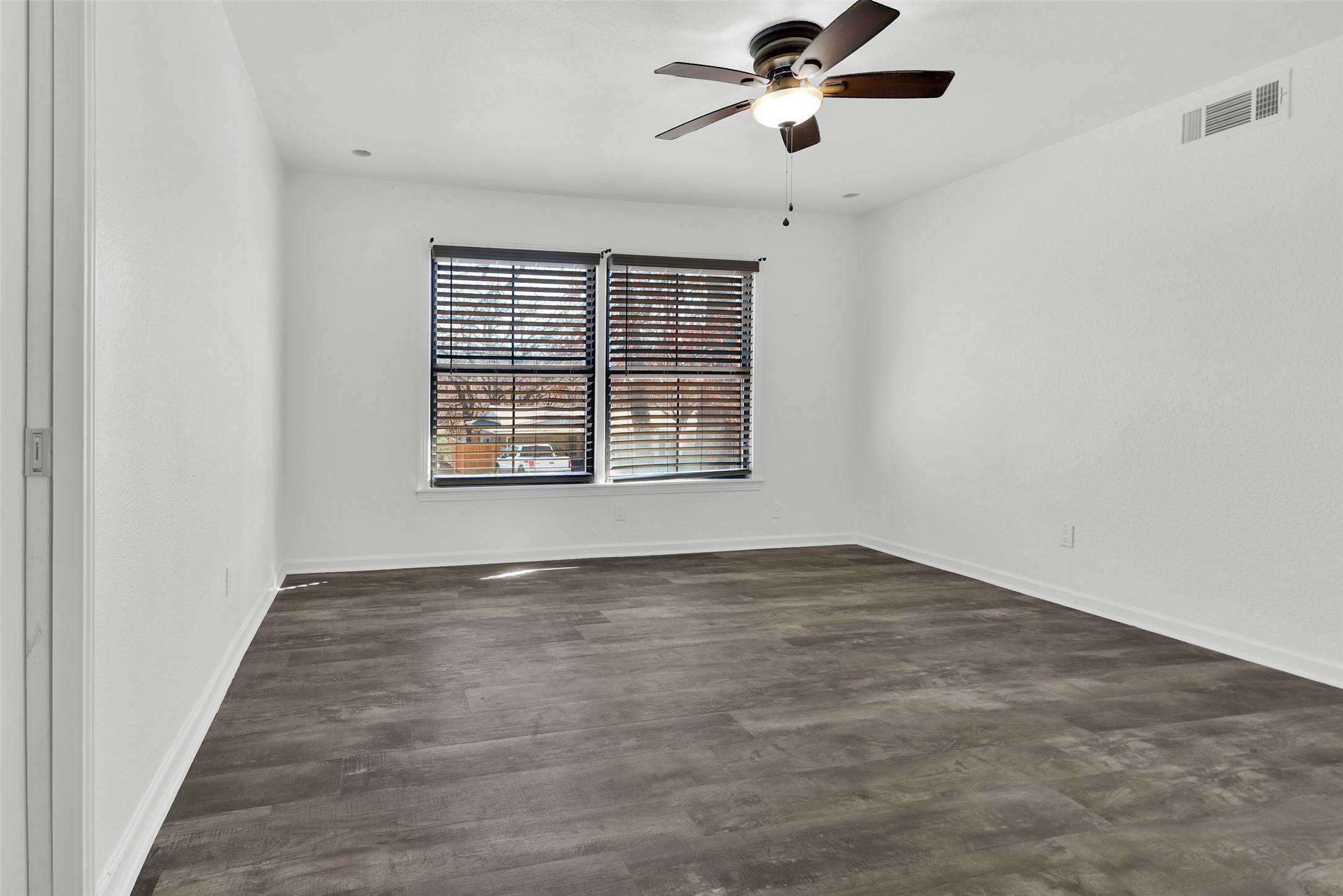 1025 S Maurice Avenue Denison TX 75020