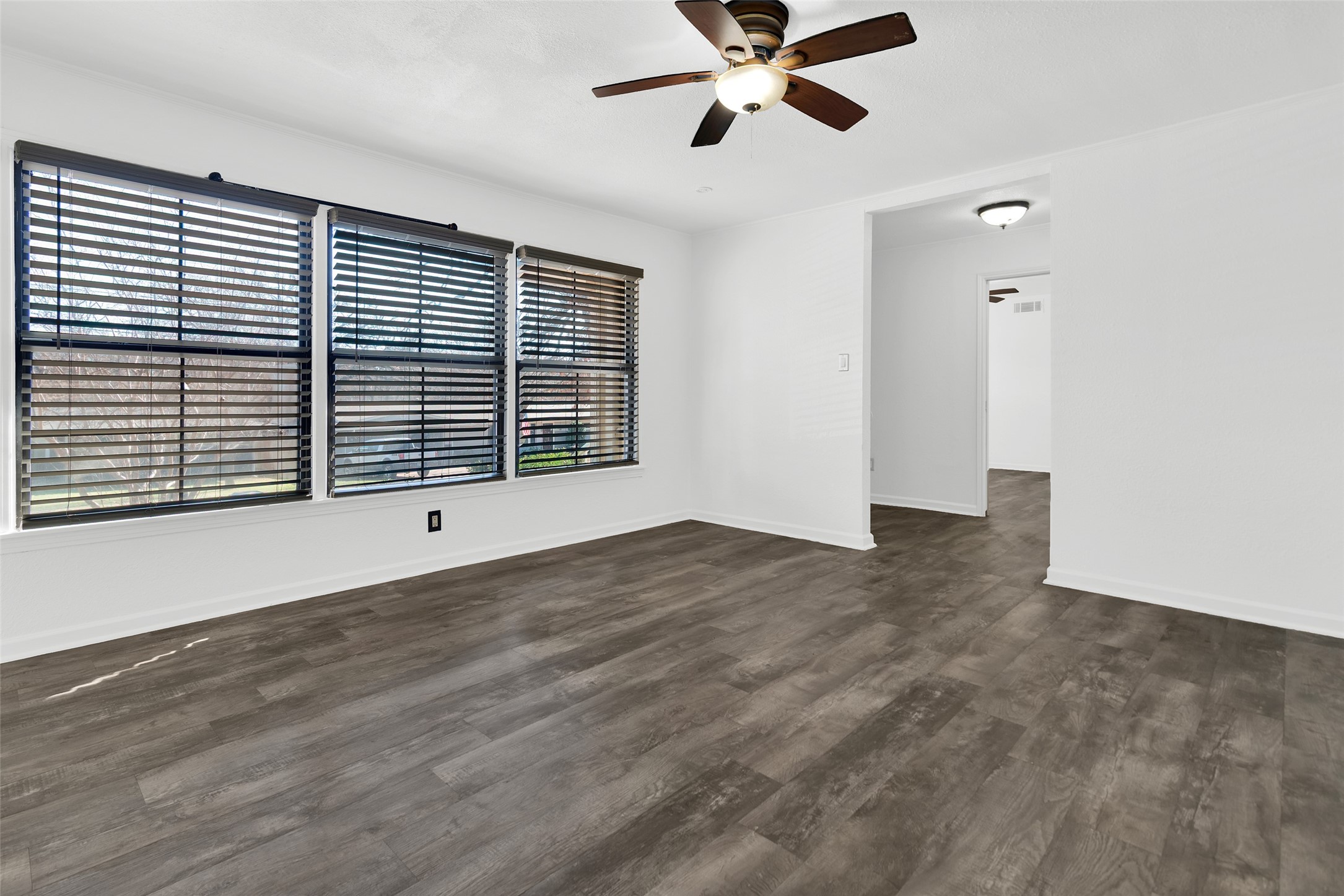 1025 S Maurice Avenue Denison TX 75020