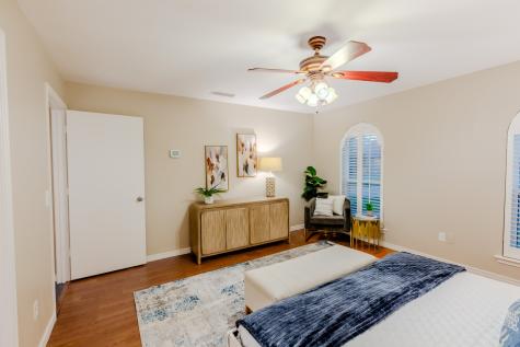 1909 Campbell Court Richardson TX 75080