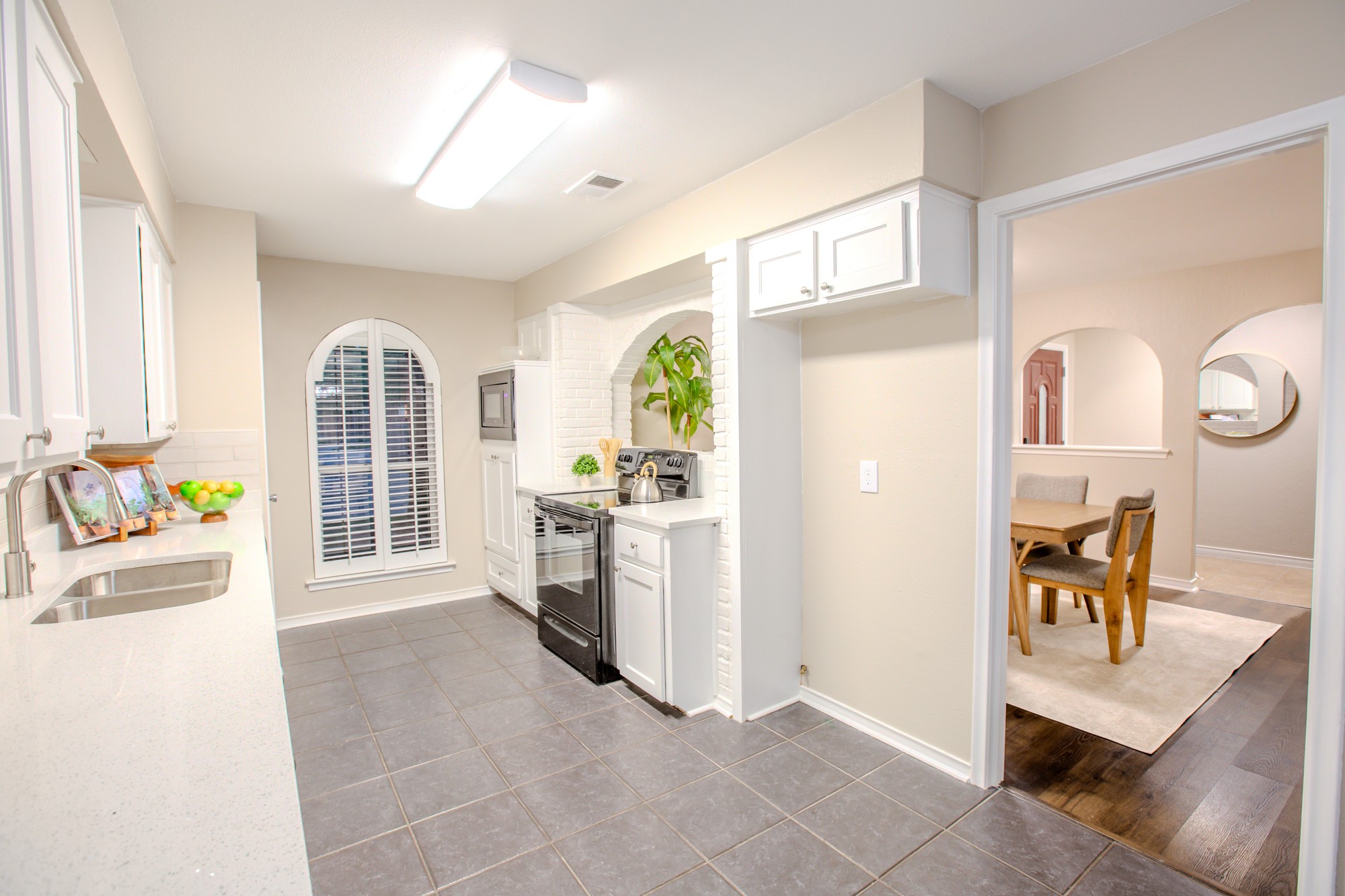 1909 Campbell Court Richardson TX 75080