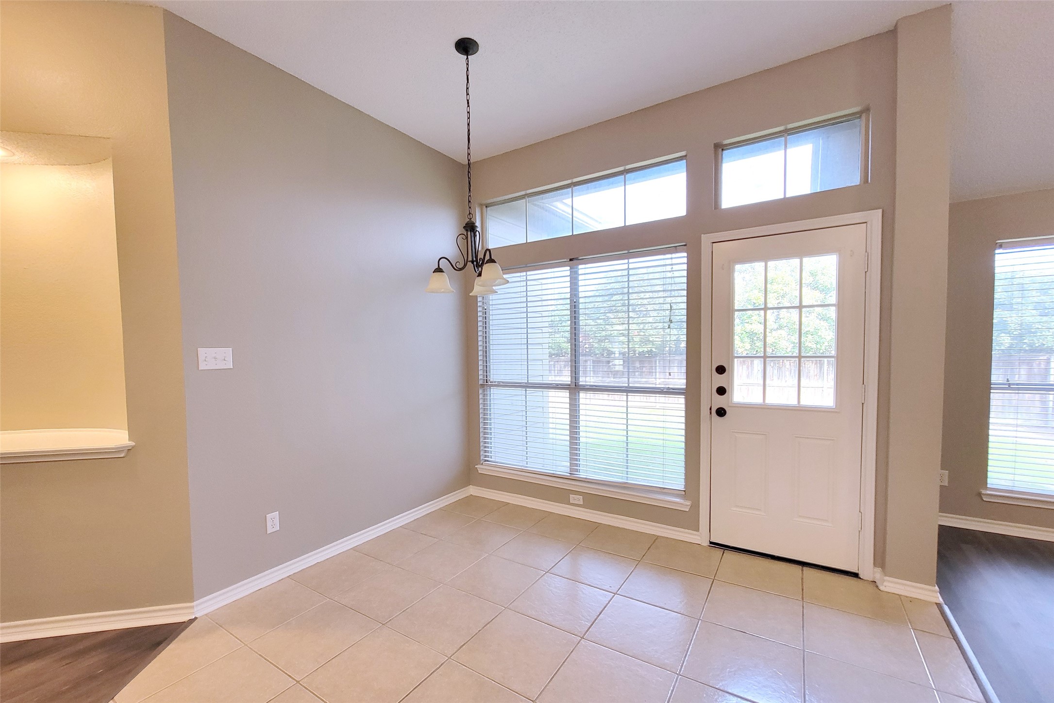 1604 Knoll Ridge Circle Corinth TX 76210