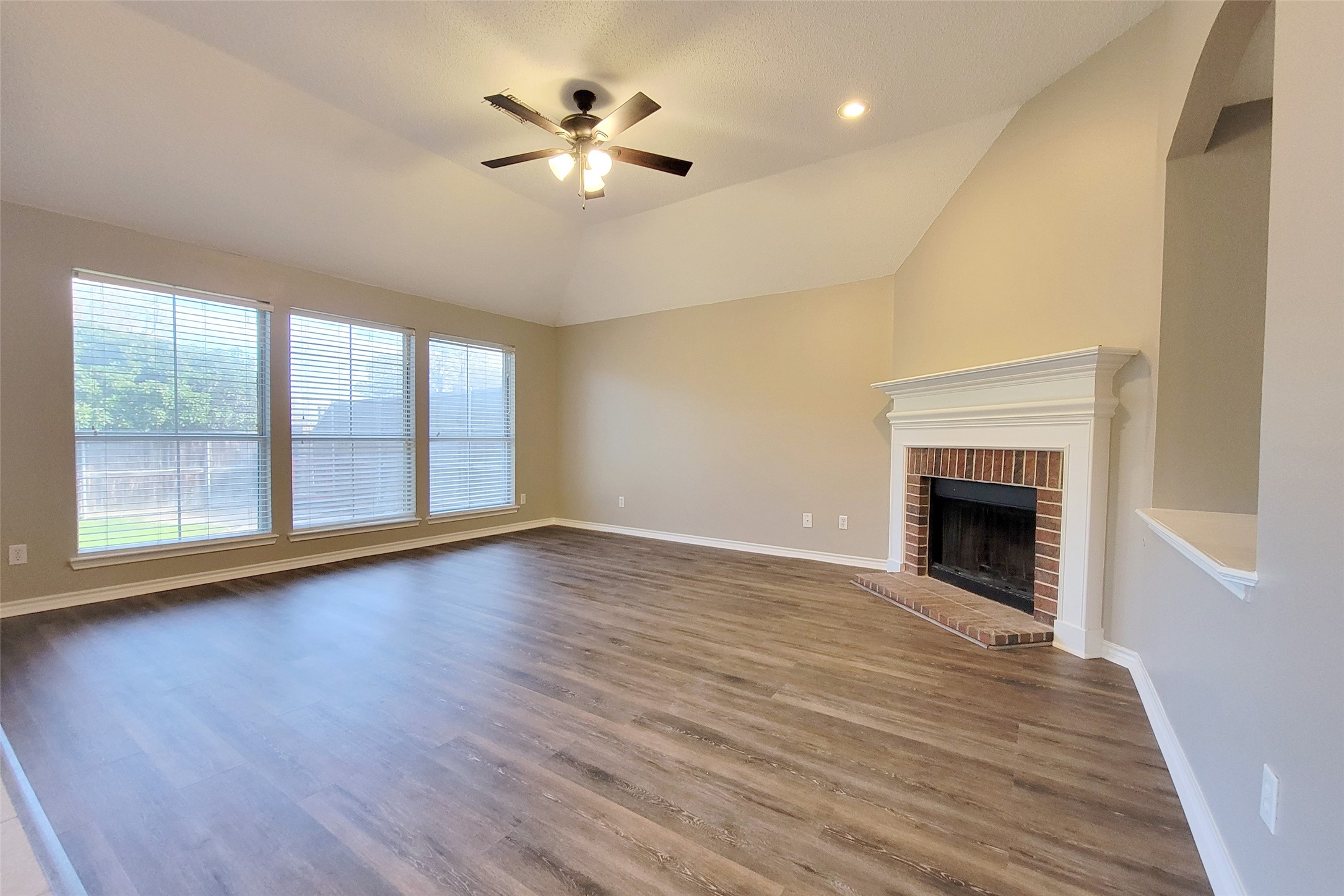 1604 Knoll Ridge Circle Corinth TX 76210