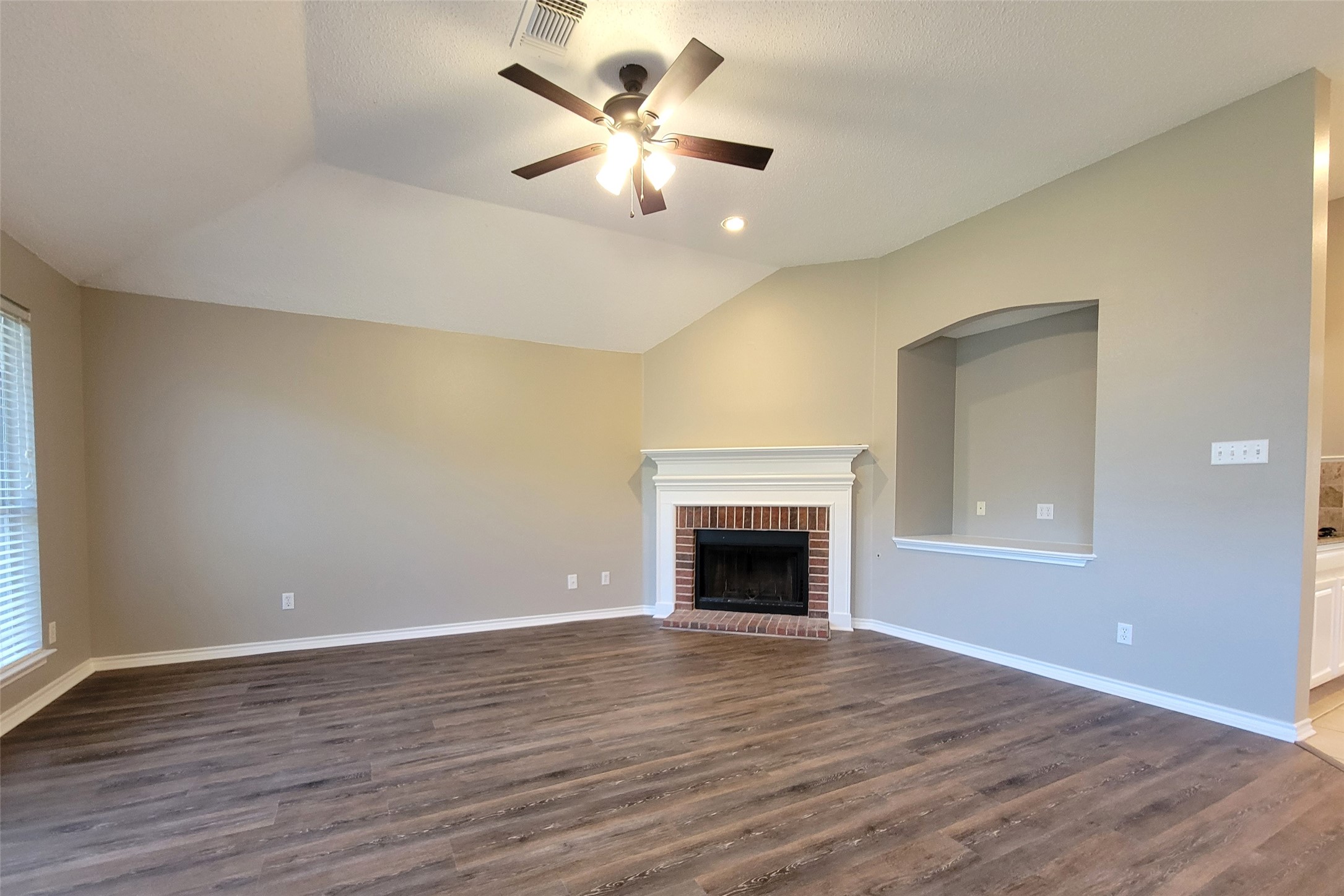 1604 Knoll Ridge Circle Corinth TX 76210