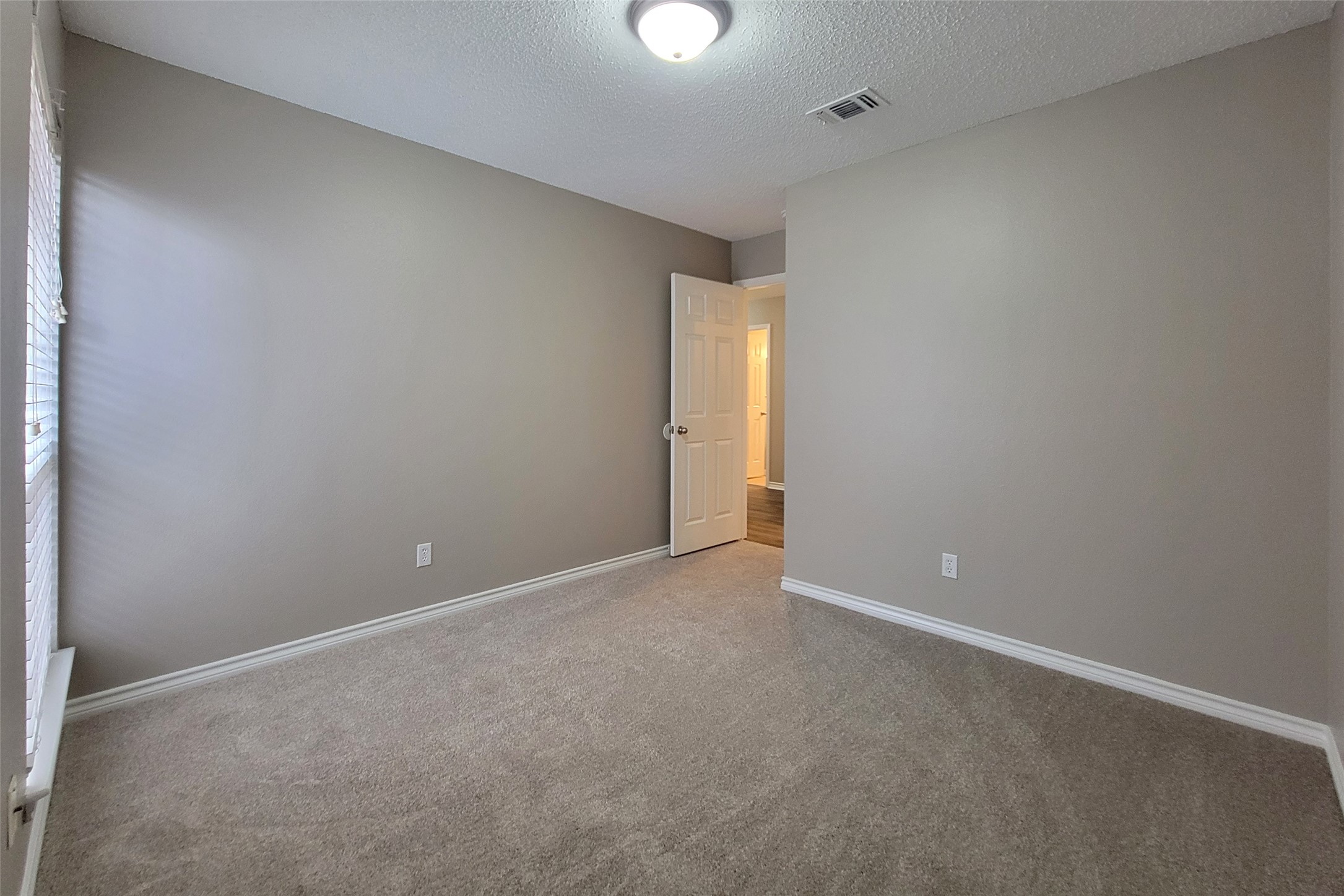 1604 Knoll Ridge Circle Corinth TX 76210