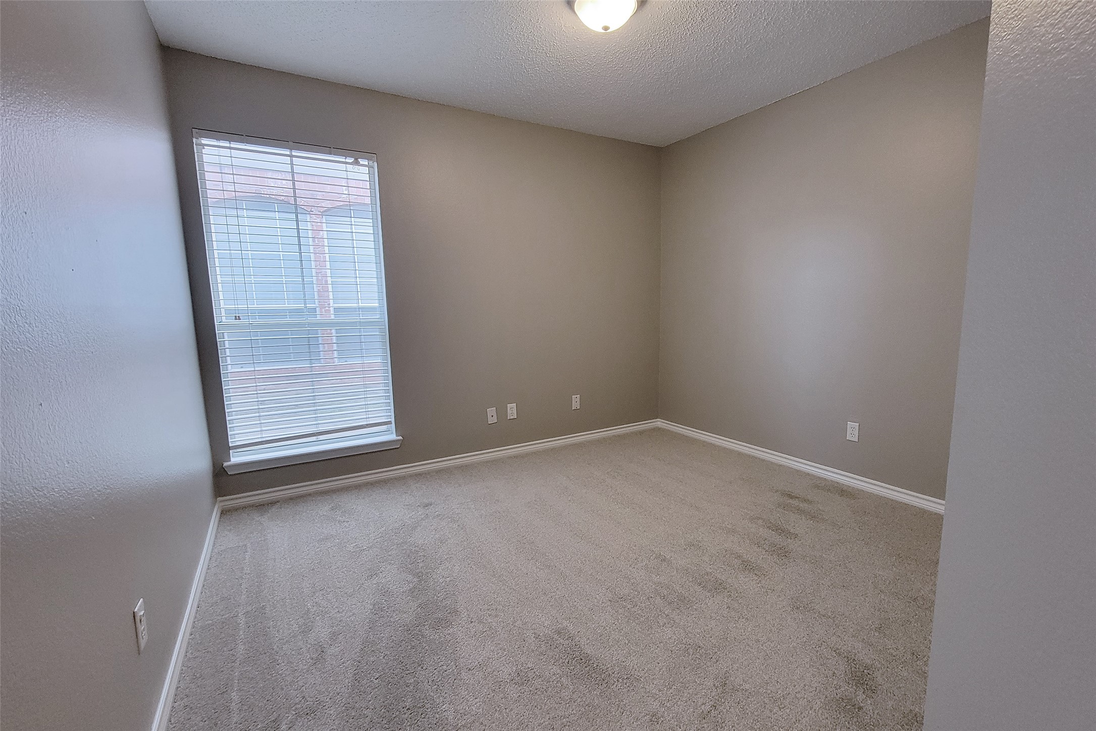 1604 Knoll Ridge Circle Corinth TX 76210