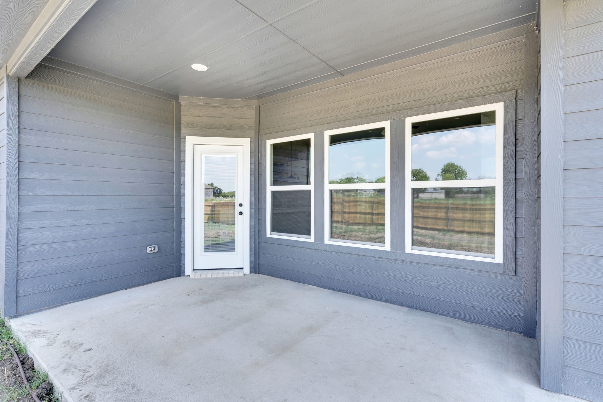 350 E Lamar Street Palmer TX 75152