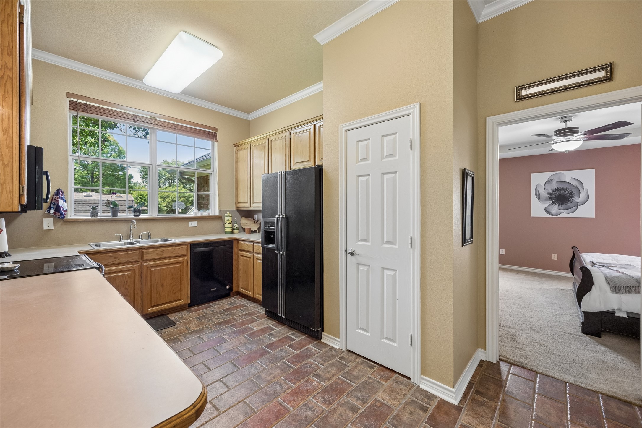 621 W Windsor Drive Denton TX 76207