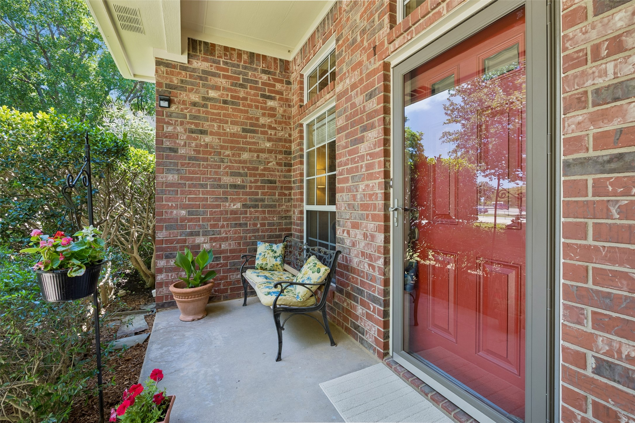 621 W Windsor Drive Denton TX 76207