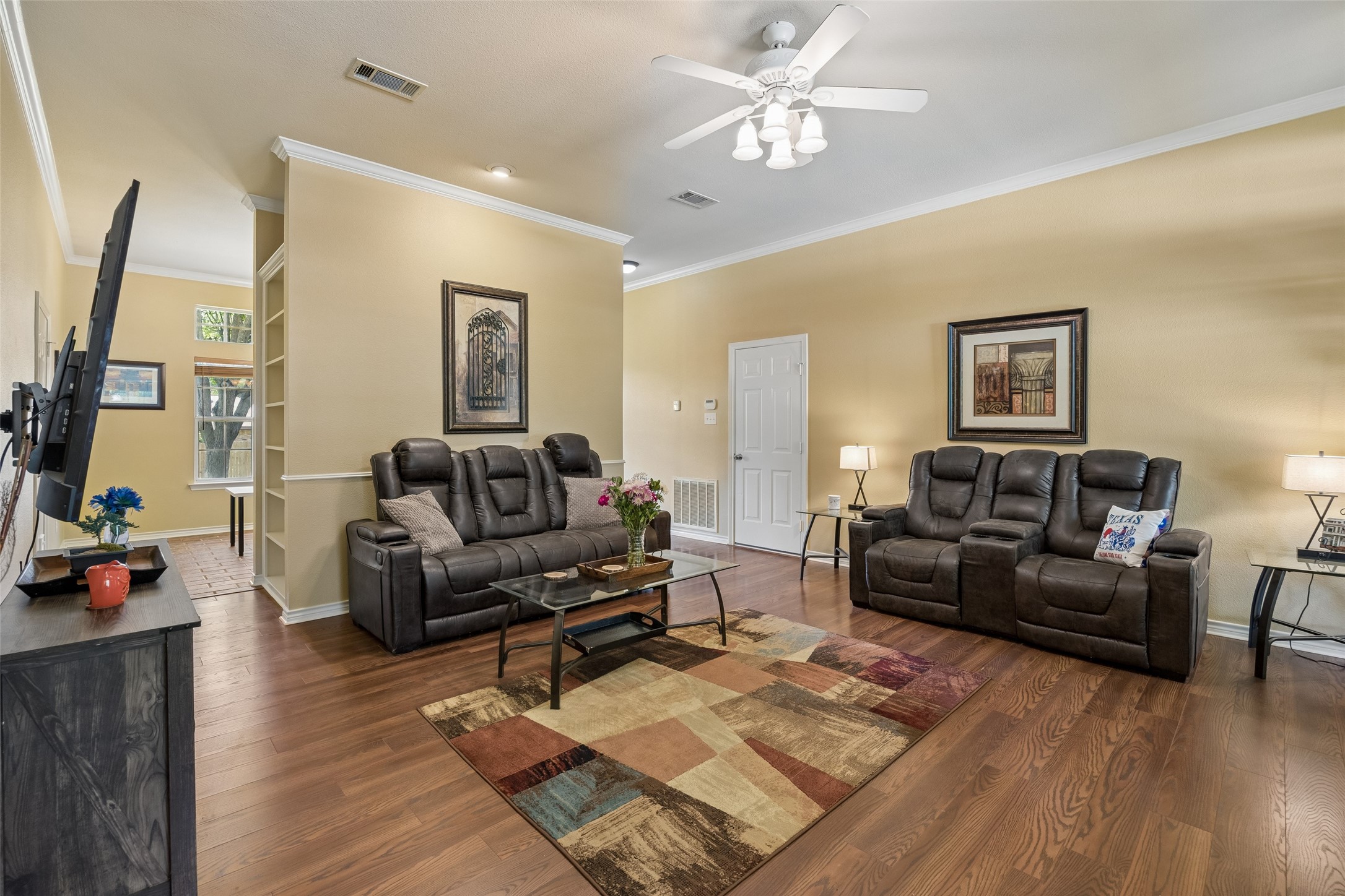 621 W Windsor Drive Denton TX 76207
