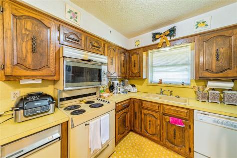 931 Rock Canyon Drive Duncanville TX 75137