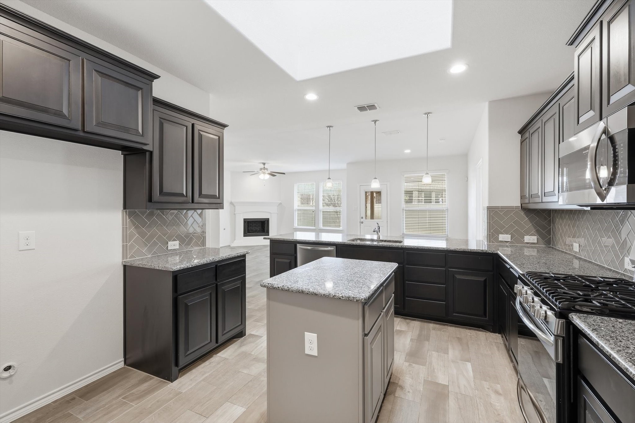 1813 Turnstone Trail Argyle TX 76226