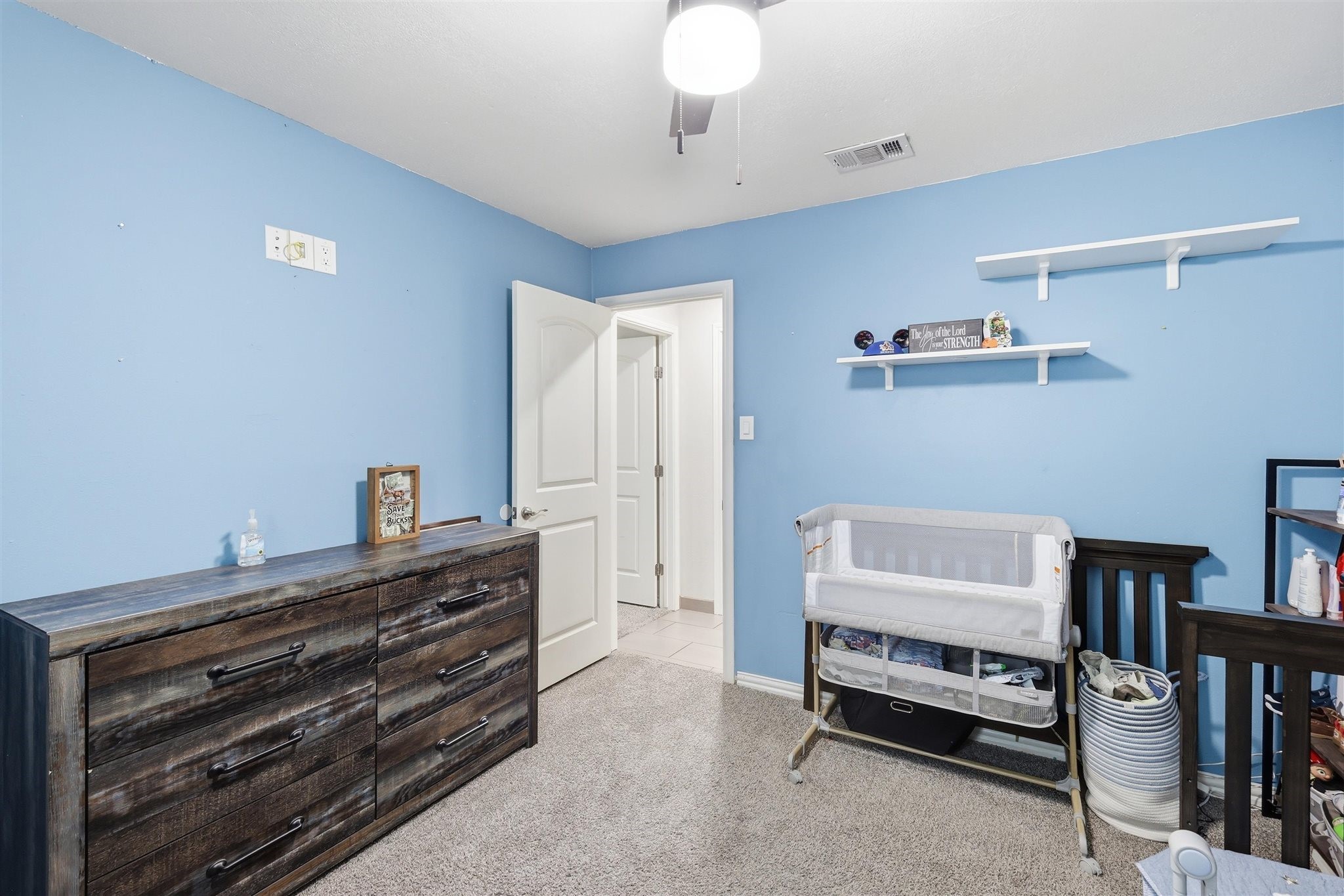 1104 Monterrey Street Bedford TX 76022