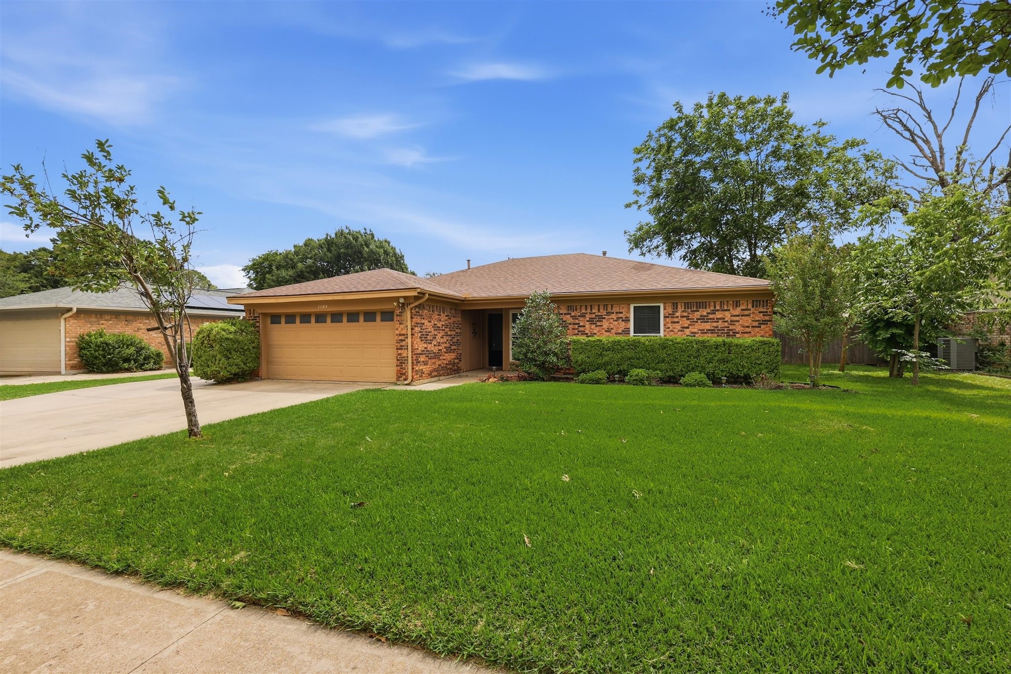 1104 Monterrey Street Bedford TX 76022