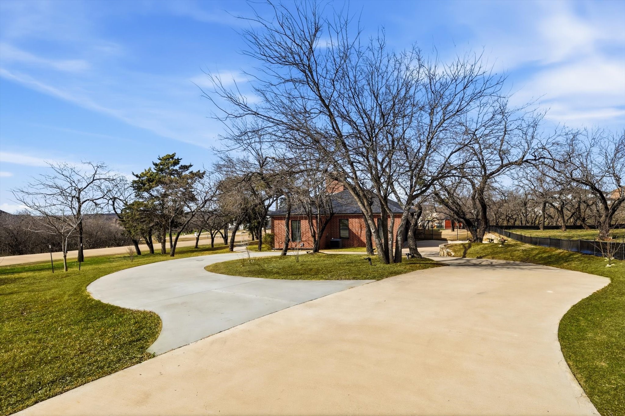 2541 Town View Drive Cedar Hill TX 75104