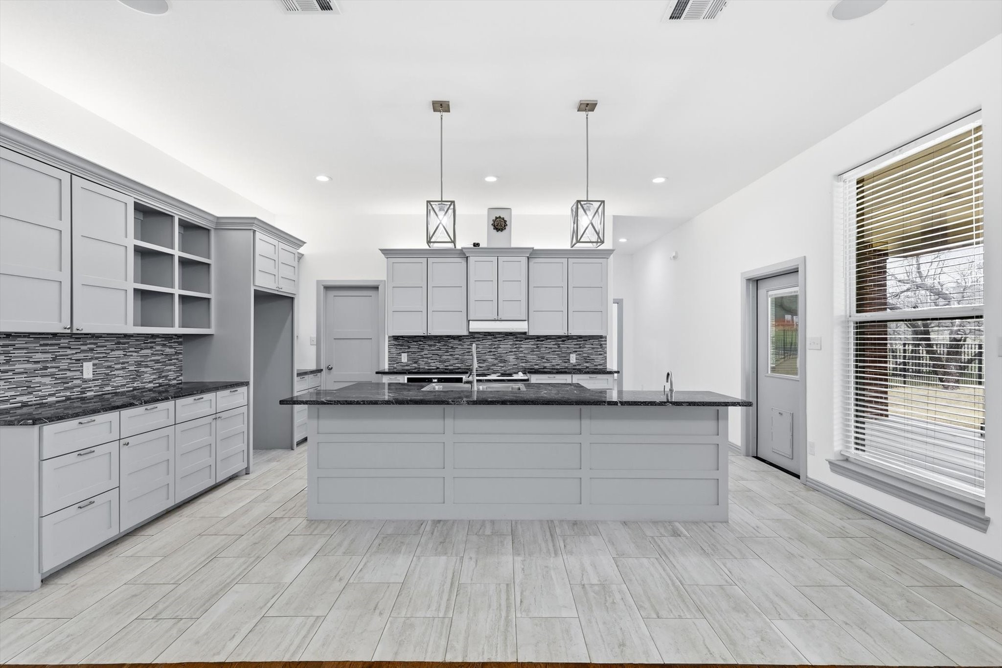2541 Town View Drive Cedar Hill TX 75104