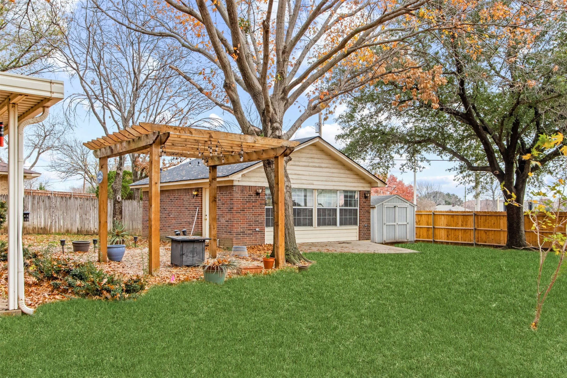 611 Field Street Colleyville TX 76034