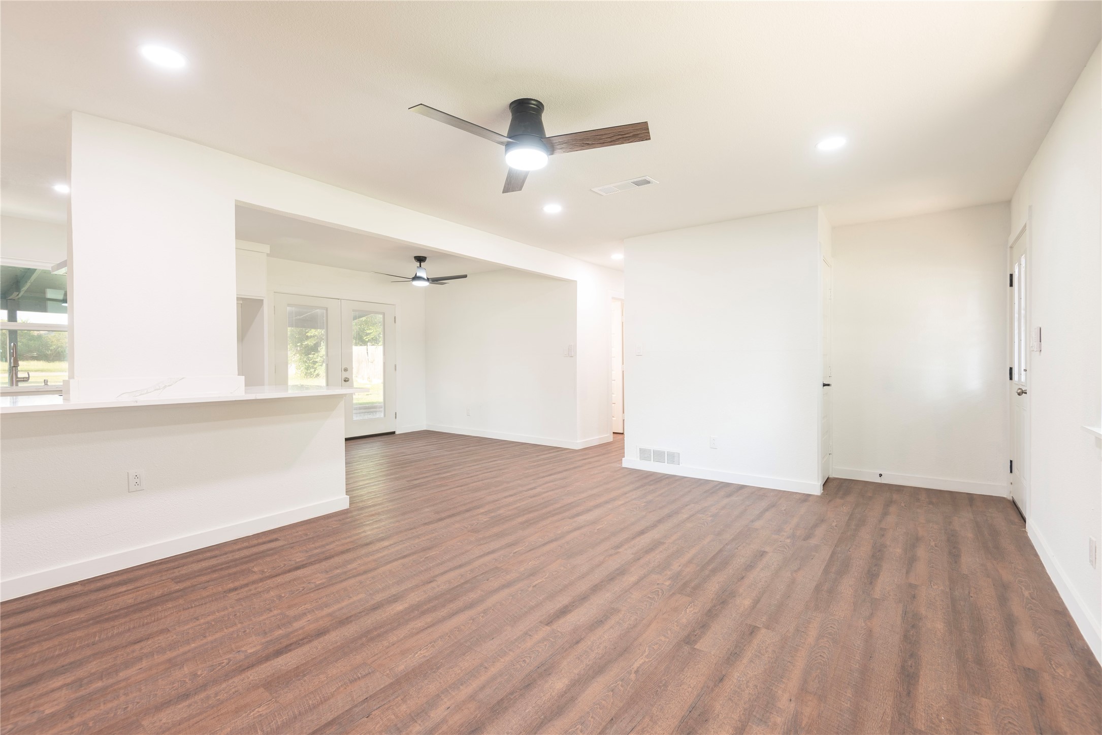 324 E Willow Lane Princeton TX 75407