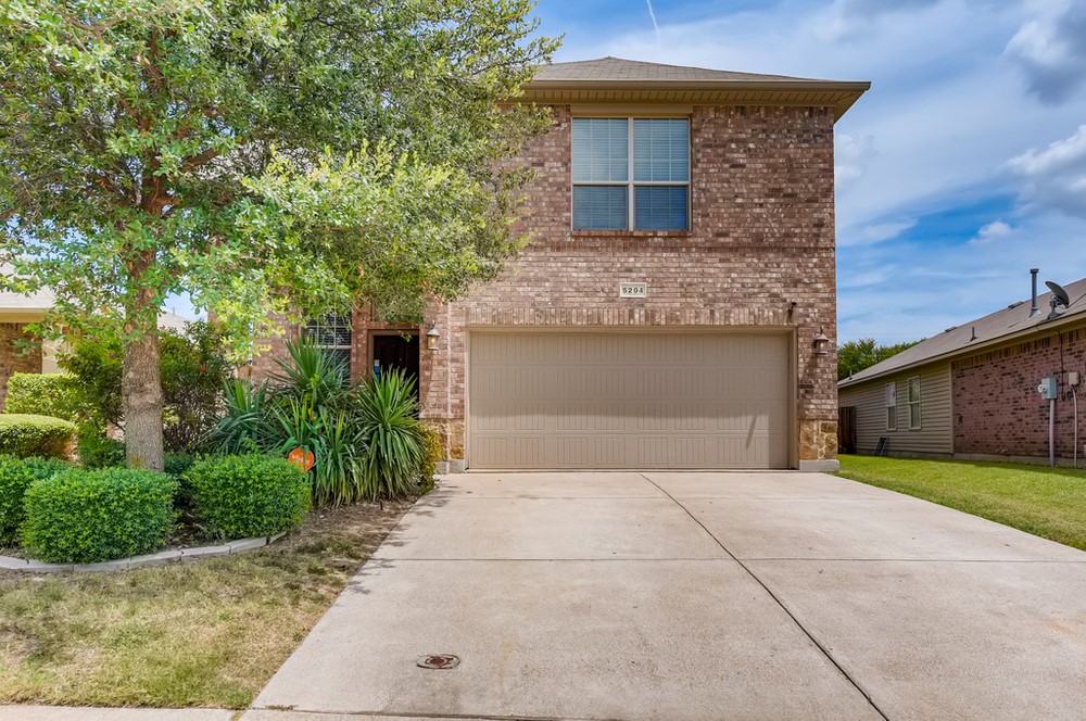 5204 Britton Ridge Lane Fort Worth TX 76179