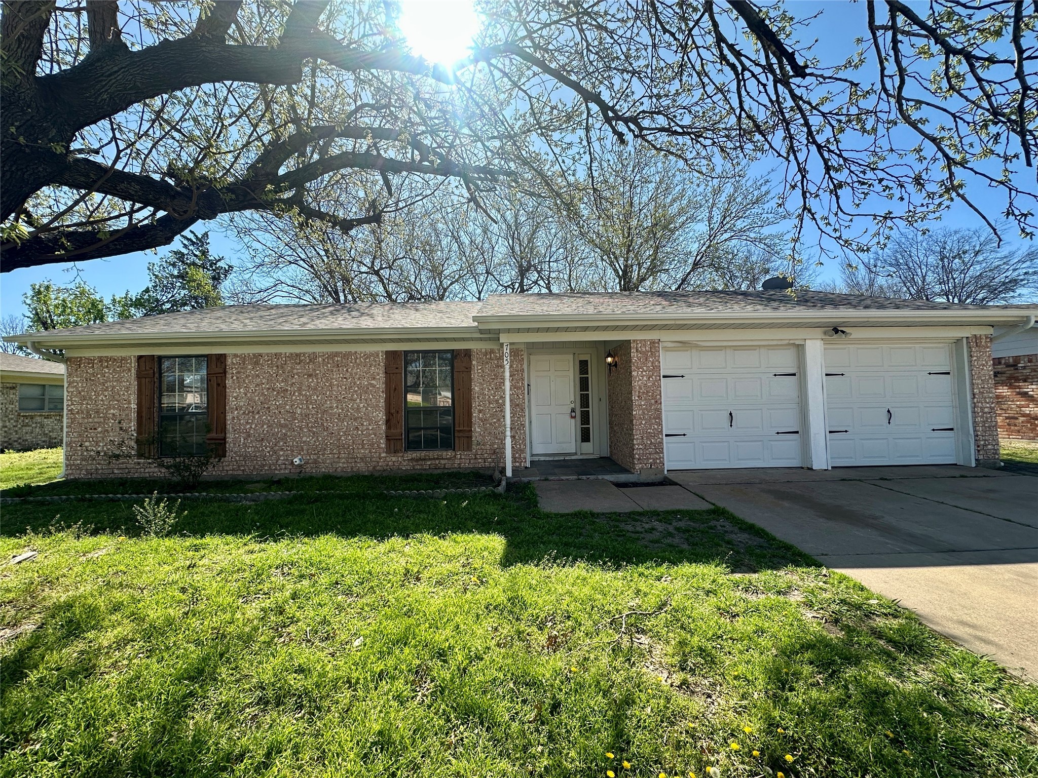 705 Sue Ann Lane Burleson TX 76028