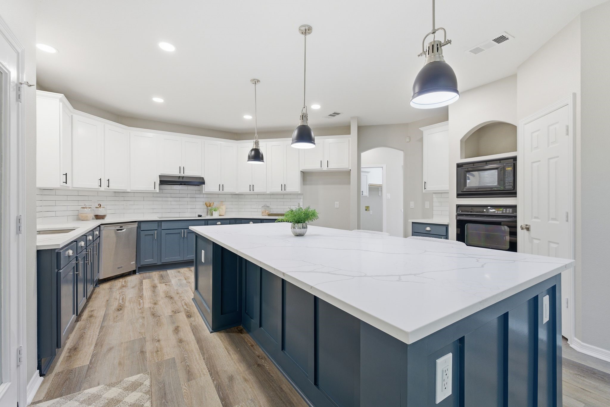 7000 Winthorp Drive Arlington TX 76001