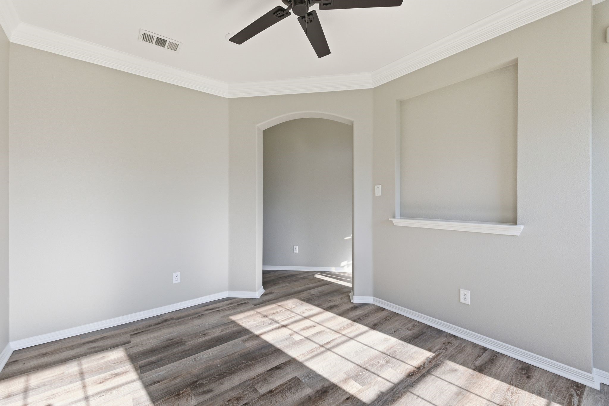7000 Winthorp Drive Arlington TX 76001