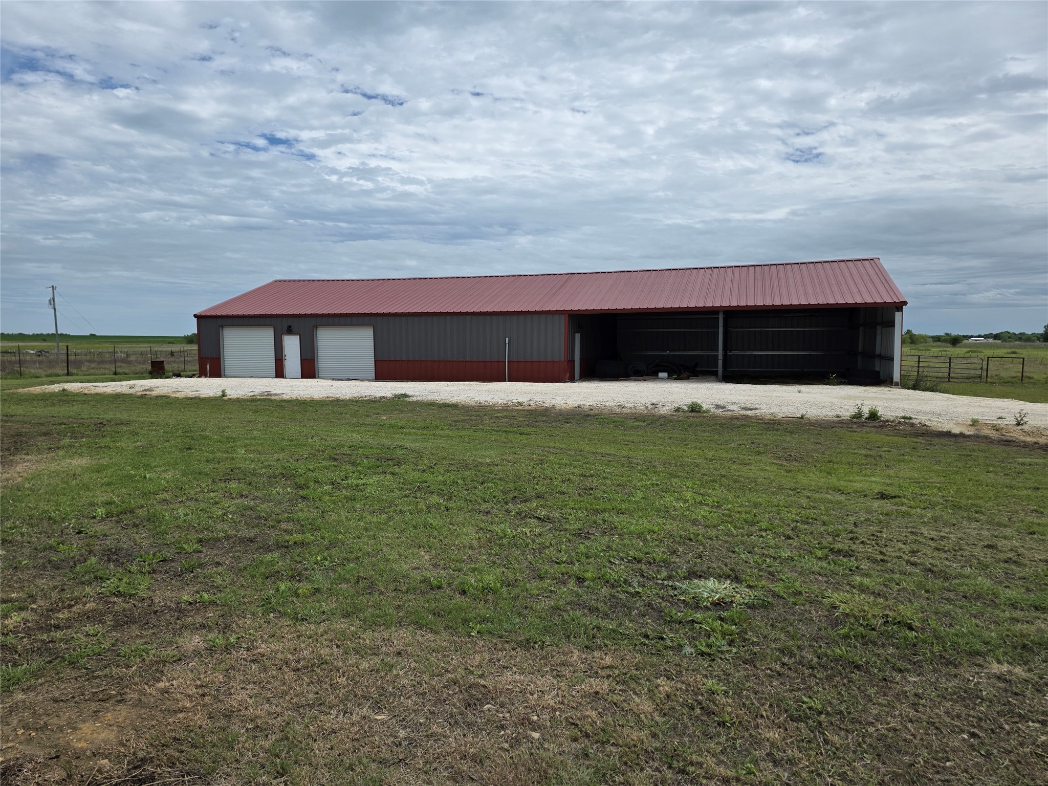 5500 County Road 302 Grandview TX 76050