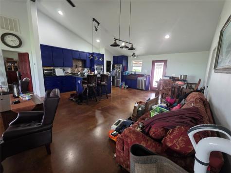 5500 County Road 302 Grandview TX 76050