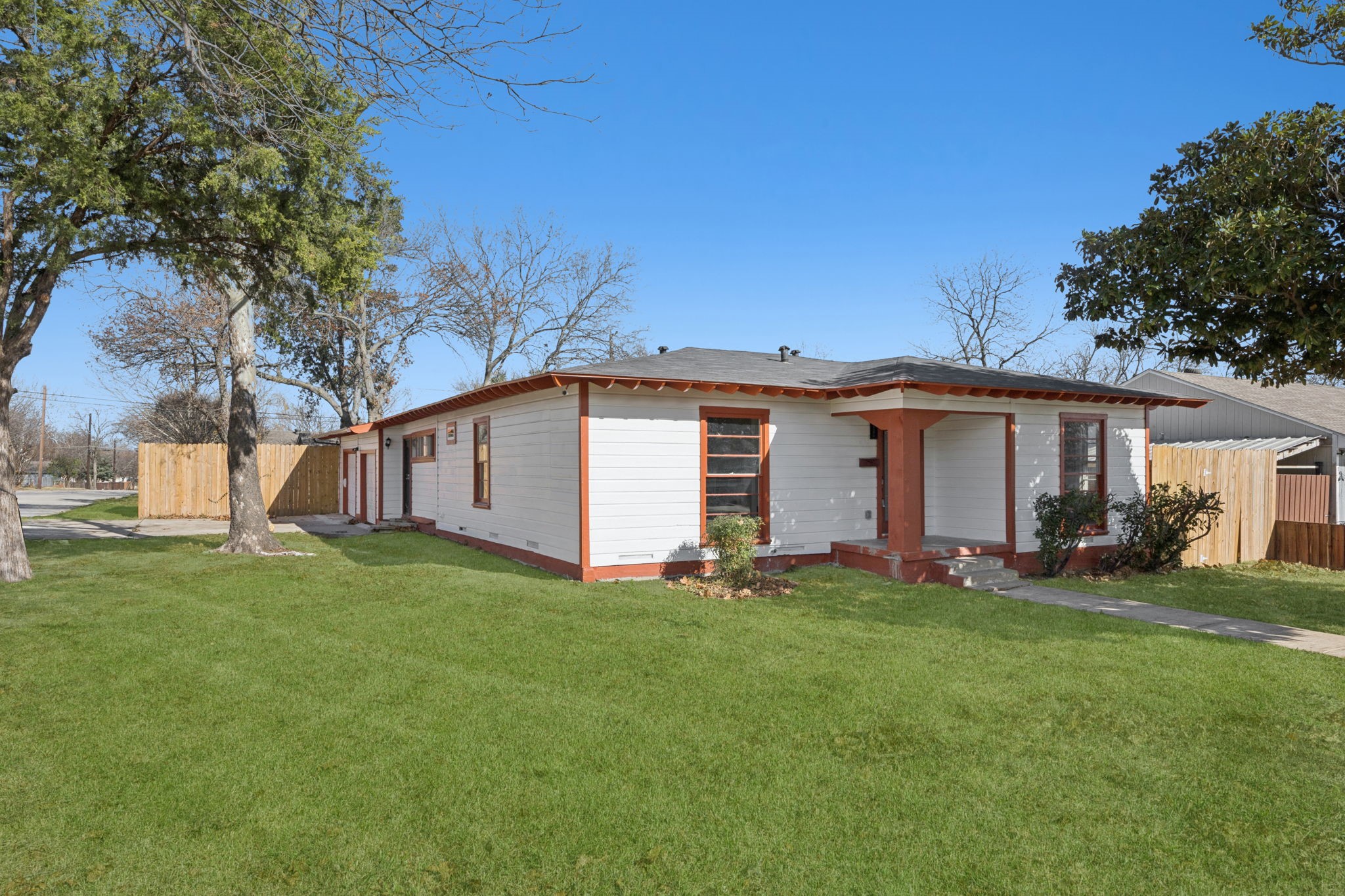 213 Buhler Drive Garland TX 75040
