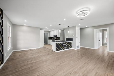 213 Buhler Drive Garland TX 75040