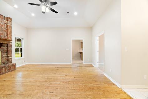239 Deer Valley Drive Powderly TX 75473