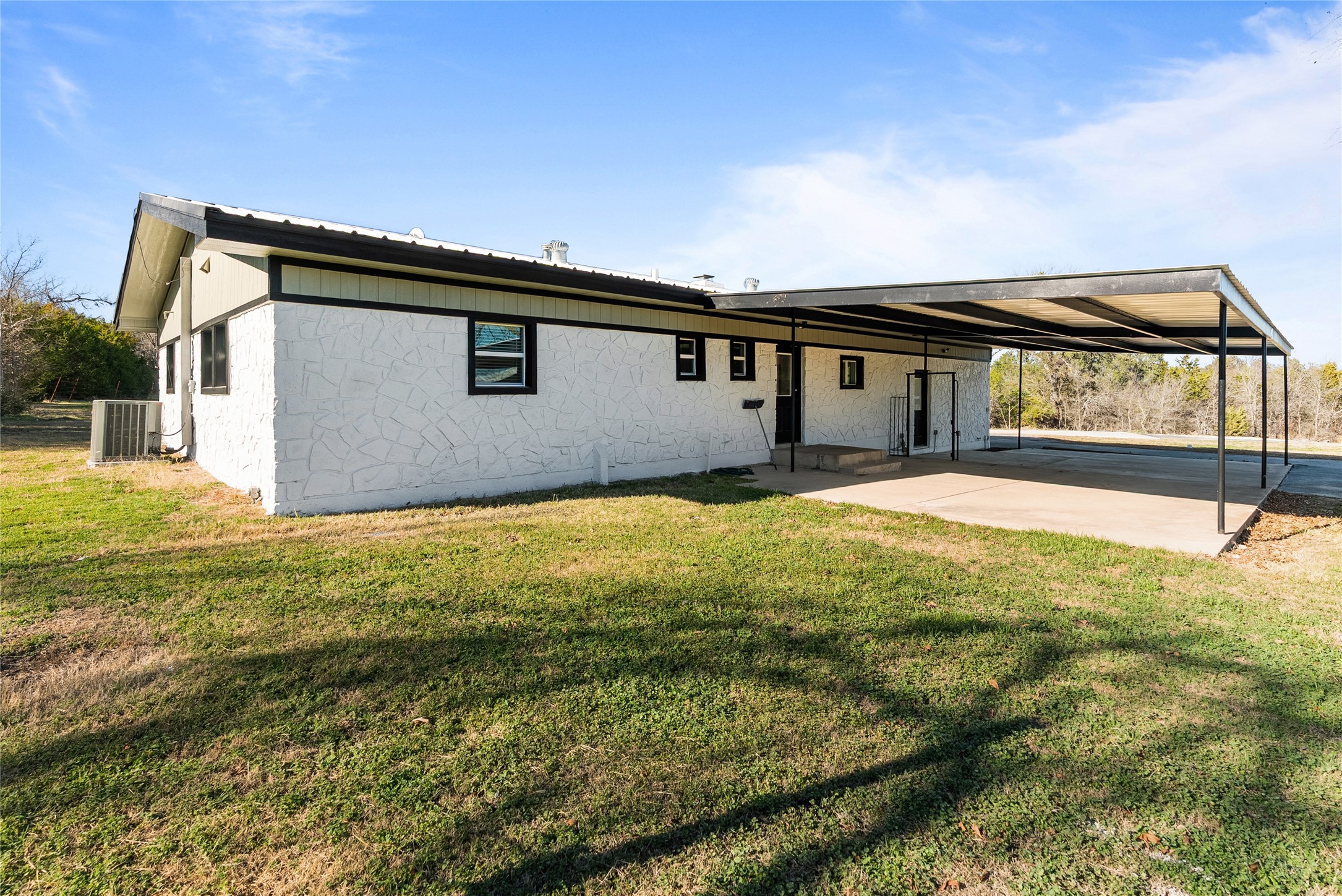 170 High Ridge Drive Azle TX 76020