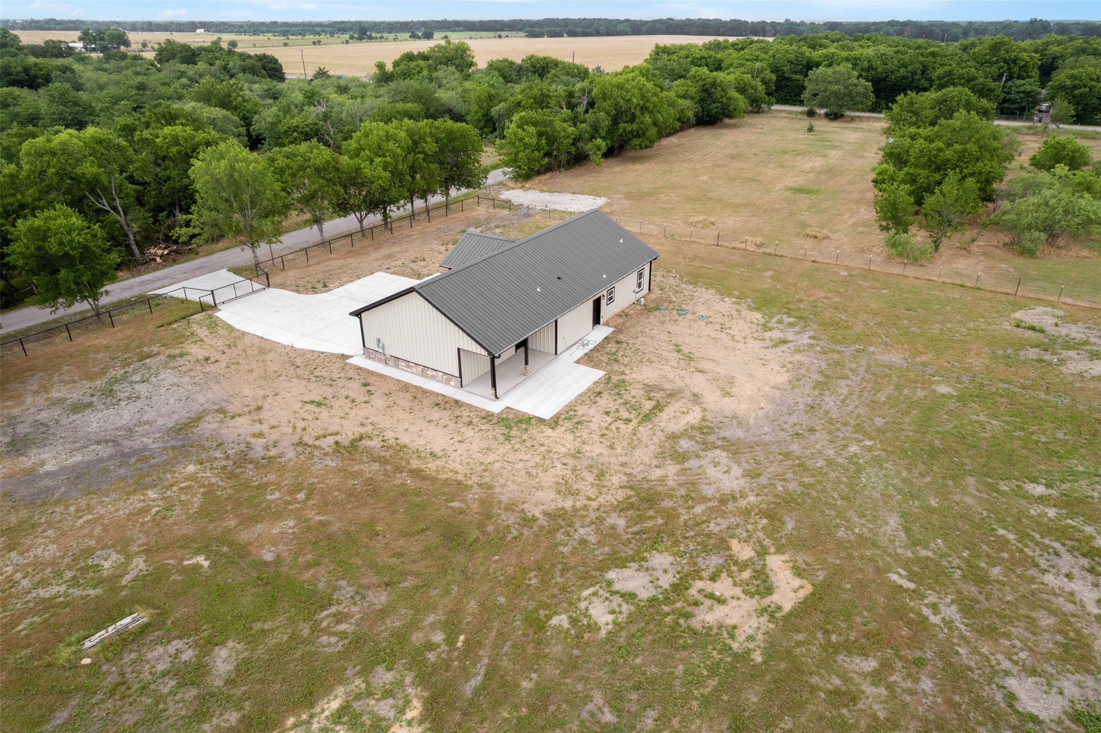 121 Brazier Road Ennis TX 75119