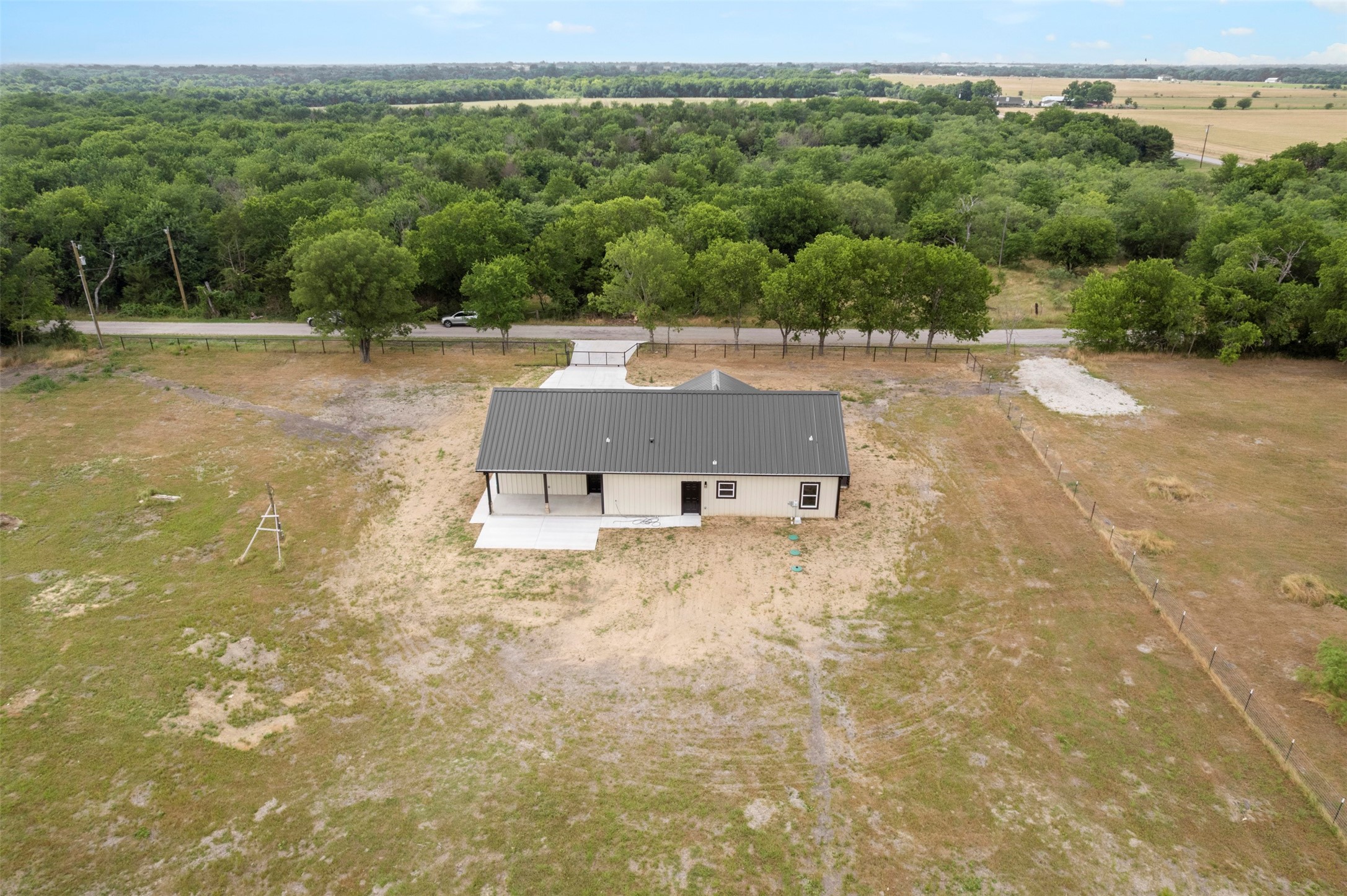 121 Brazier Road Ennis TX 75119