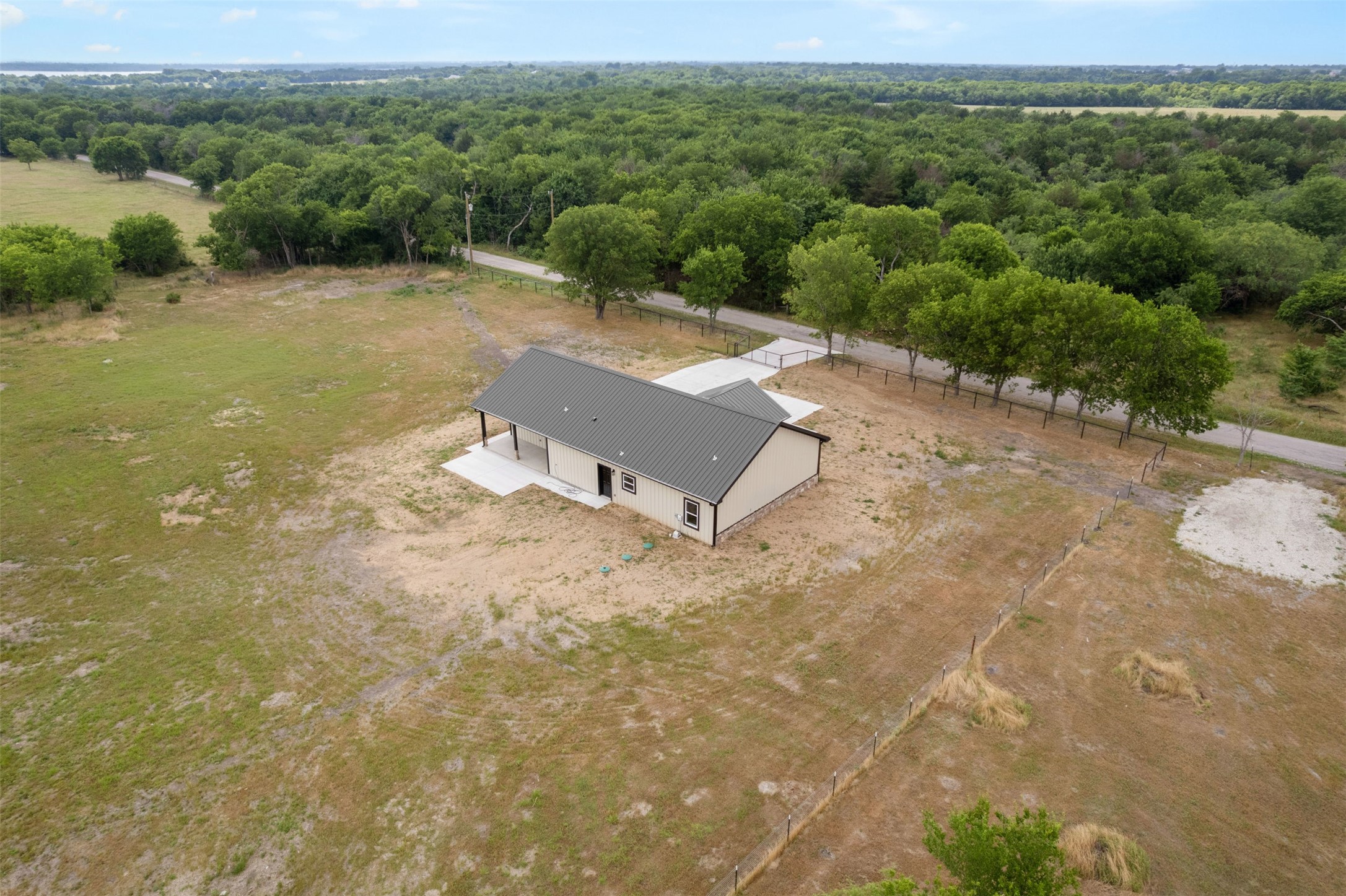 121 Brazier Road Ennis TX 75119
