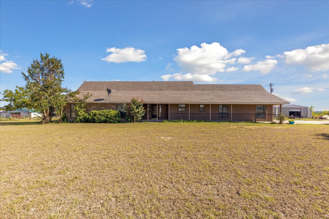 5609 Woodard Avenue Cleburne TX 76033