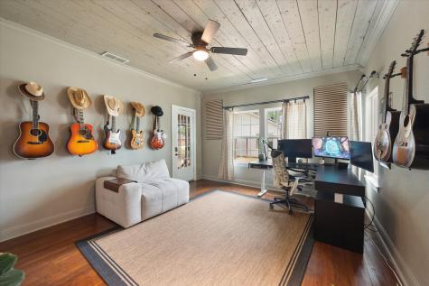 211 SW 4th Street Kerens TX 75144