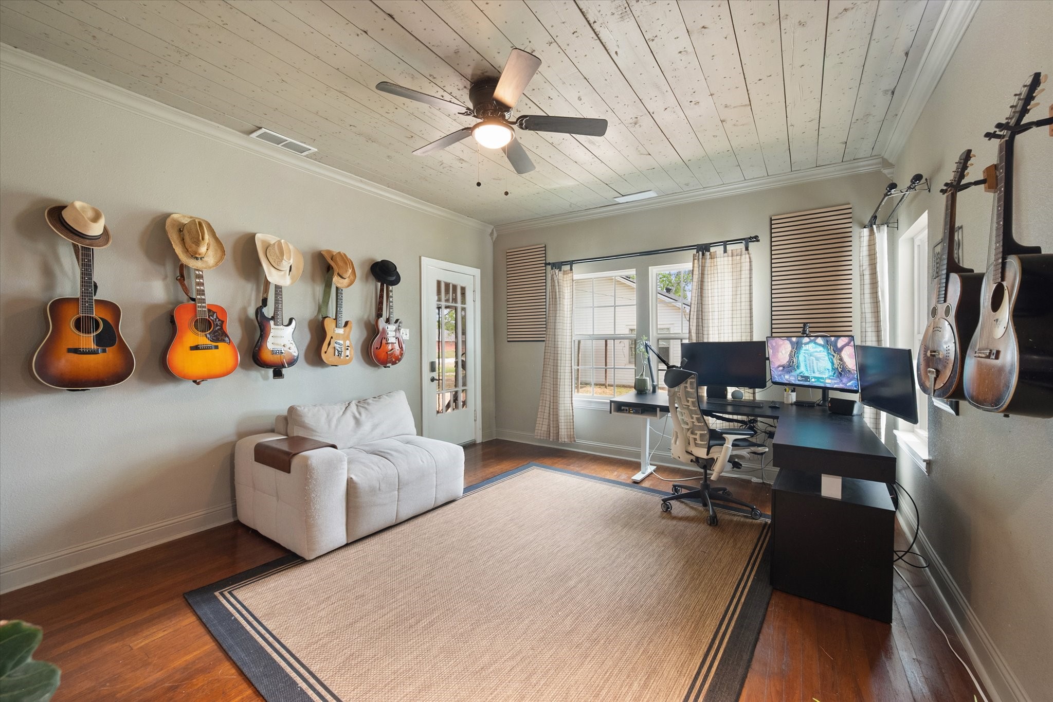211 SW 4th Street Kerens TX 75144