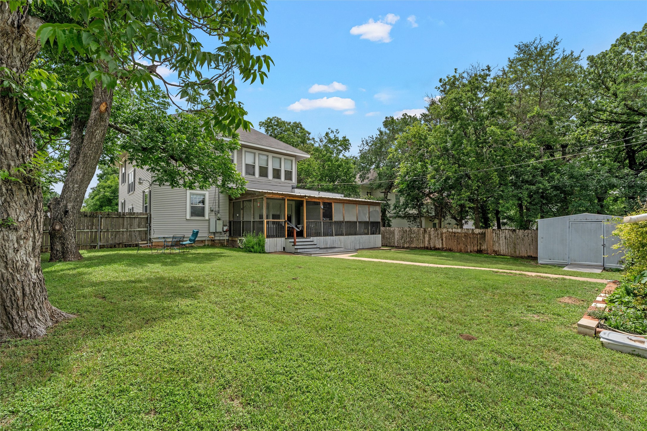 934 N 19th Street Waco TX 76707