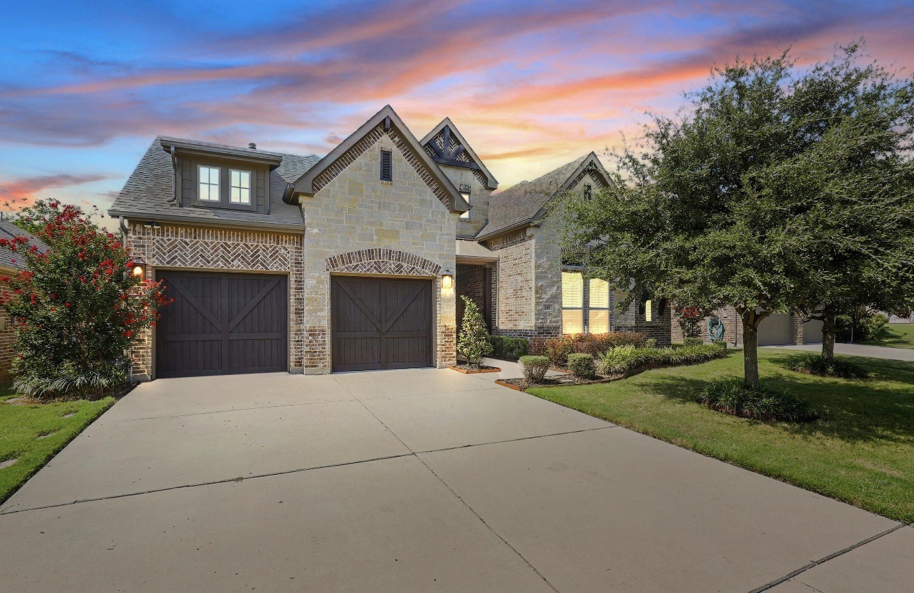 245 Prairie Oak Court Burleson TX 76028
