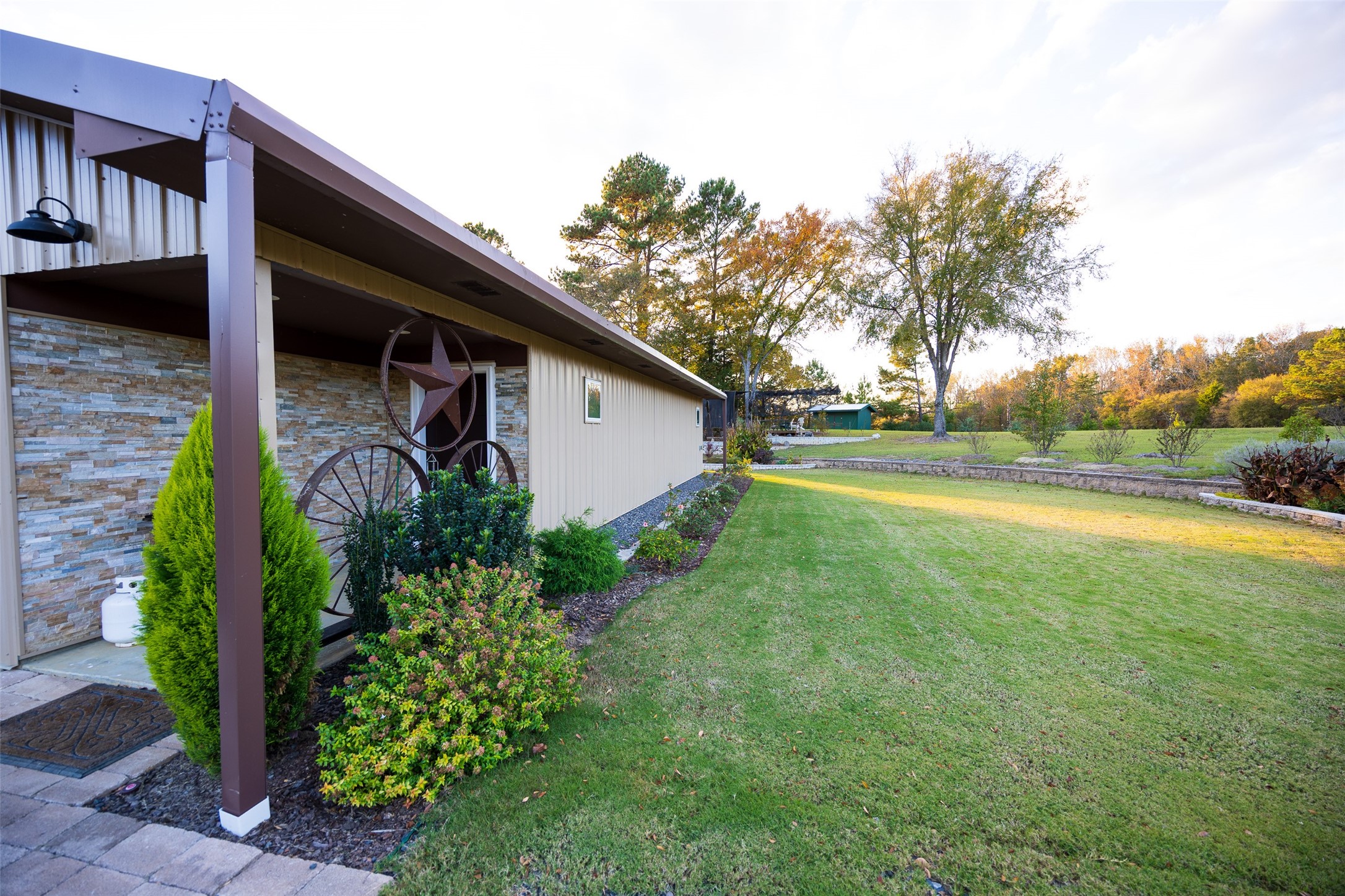 640 County Road 4910 Troup TX 75789