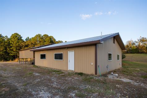 640 County Road 4910 Troup TX 75789