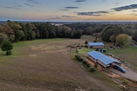 640 County Road 4910 Troup TX 75789
