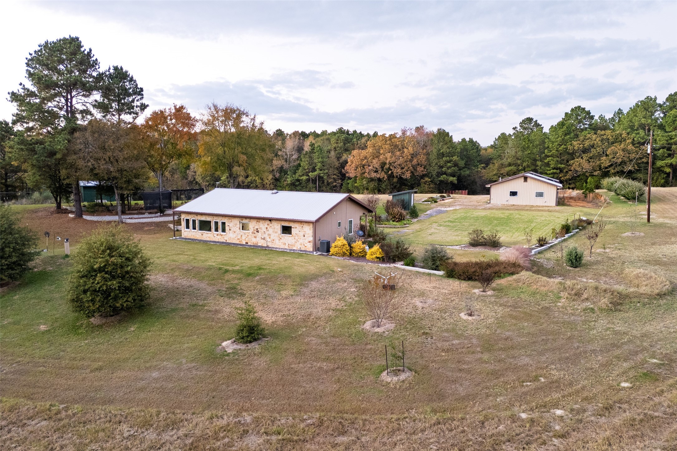 640 County Road 4910 Troup TX 75789