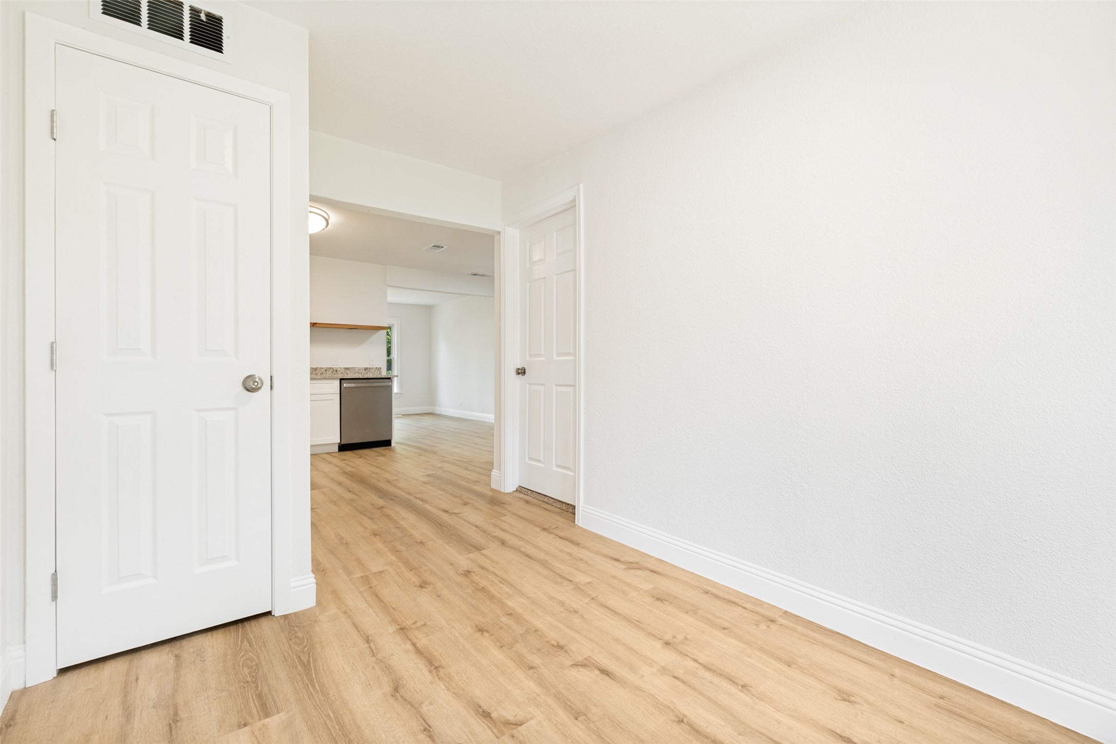 6427 Howard Avenue Dallas TX 75227